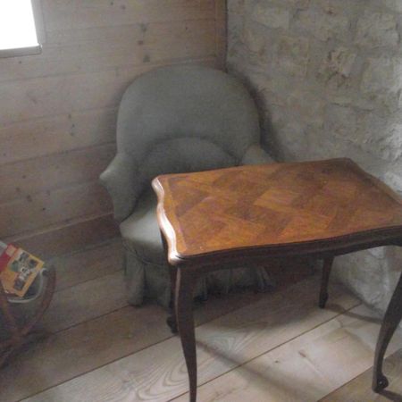 La Tourelle D'Aiglepierre Apartman Kültér fotó